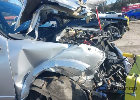 2017 Ford Expedition Xlt z USA, uszkodzony, nr VIN 1FMJU1HT8HEA38311